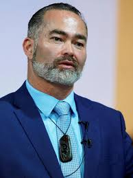 Désinformation : Facebook ferme la page d'un parti néo-zélandais deux jours  avant les élections générales