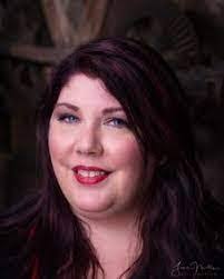 Heather Brainard's Instagram, Twitter & Facebook