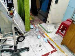 Dalam sebuah kejadian gempa bumi. Opuvcjhnvpfgdm