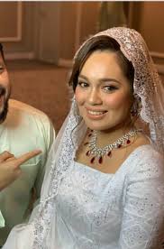 Bersama uqasha dan nelydia senrose. Koleksi Gambar Sekitar Majlis Perkahwinan Nelydia Senrose Dan Hafez Gosip Socmed Hiburan Trending Cari Infonet