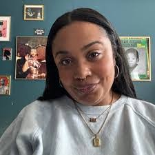 Melissa Windle's Instagram, Twitter & Facebook