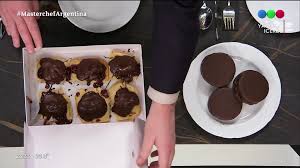 Alex caniggia perdió la posibilidad de ser el gran ganador de la segunda temporada de masterchef celebrity. El Regreso De Alex Caniggia A Masterchef Celebrity Y El Postre Que Provoco Una Decision Inedita Del Jurado Los Grandes Tambien Fallan Infobae