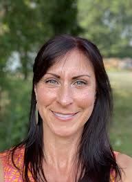 ✨AM I LETTING FEAR STOP ME?✨ Are you experiencing a mountain of fear right  now? Are you stalling, freezing, or giving up? The juicy secret is that YOU  ARE THE BOSS OF