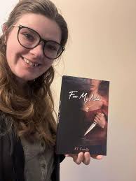 Author Katelyn Costello