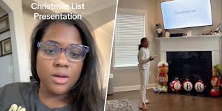 Kids Make Christmas Lists With PowerPoint Presentations