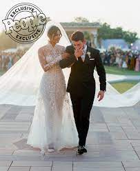 Priyanka Chopra And Nick Jonas See Their Romantic First Dance People Com