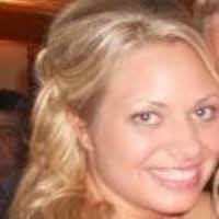 Stephanie Geis's Instagram, Twitter & Facebook