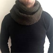 Erkek Orgu Boyunluk Ve Koyu Yesil Atki Modelleri En Ucuz Fiyatlariyla Kapida Odeme Ve Taksit Ile Outlet Carsim Da Erkek Orguleri Orgu Yesil