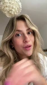 Krista Crowder's Instagram, Twitter & Facebook