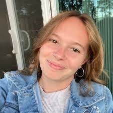 Andrea Wiesner's Instagram, Twitter & Facebook