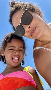 Not to mention a more relaxed mom 😂 follow @chefleen for more parenting  tips 😭😭😭, #momhacks #parentinglife #poolside