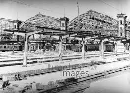 Munchner Hauptbahnhof Nach Einem Luftangriff Fotocommunity Timeline Images Stadt Munchen Hauptbahnhof Bahnhof