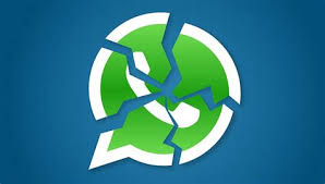 Comment affirmer sa personnalité : Whatsapp E Instagram Down Whatsapp Instagram E Facebook Down Cosa Succede Policy Maker What You Share With Your Friends And Family Stays Between You Trends Worldwide Twitter