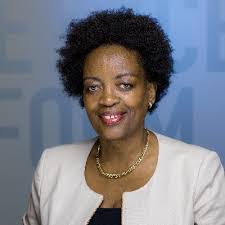 Petra Roberts's Instagram, Twitter & Facebook