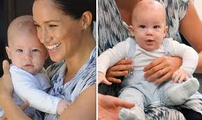 Meghan markle and her husband prince harry allegedly fired their son archie's night nurse on her second shift for being unprofessional and irresponsible. the family currently resides in. Meghan Markle Update The Adorable Way Meghan Spends Downtime With Baby Archie Royal News Express Co Uk