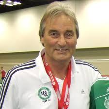 Amazon.com: Von der Spielphilosophie zur Trainingsform (German Edition)  eBook : Turek, Steven, Stephan, Jonas, Schreiner, Peter: Tienda Kindle