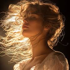 Julia Geyer (geyer7887)