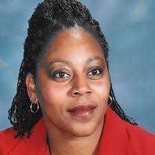 Hattie Graves's Instagram, Twitter & Facebook