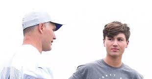 Adam was married to valeri vinatieri in the year 2001. Adam Vinatieri S Son Serving As Ballboy At Colts Training Camp