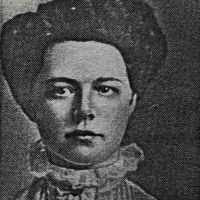 Vera Whitmore's Instagram, Twitter & Facebook