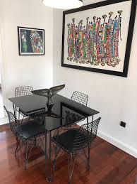 Tel Sandalye Ile Olusturabileceginiz 4 Harika Mekan Tasarimi Stylish Interior Cafe Cafedesign Miosedia Dekorasyon Evdekorasyon Dekor Sandalye Mobilya
