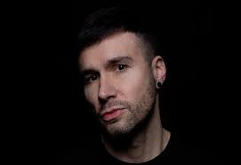 Karretero Music & Downloads