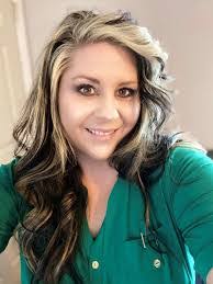 Tara Timm's Instagram, Twitter & Facebook