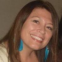 Sandra Landeros's Instagram, Twitter & Facebook