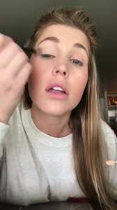 6 minute shadow tutorial! There are a couple things to disregard in this  video...one being my beautiful breakout of the month 😂 focus