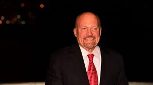 Jim Cramer Compares SpaceX Stock to 100-Year Railroad Bonds: Asks Investors to Think of Their Children and Grandchildren