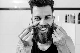 Allerdings sieht es bei mir nicht halb so gut aus. So Bringst Du Deinen Oberlippenbart In Form Bartpflege Blackbeards