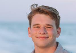 Harding ministry student killed in crash