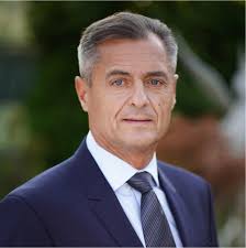 Catalin Petcu (@catalin.petcu.961)