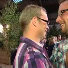 Leeres braunes bad mit alten fliesen alte badezimmer fliesen neu badezimmer neu gestalten. Philipp Und Veit Fur Die Show Vereint Tv Kino