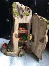 Smallgarden Dein Marktplatz Um Handgemachtes Zu Kaufen Und Verkaufen In 2020 Diy Feengarten Feenmobel Rustikale Gartendekoration
