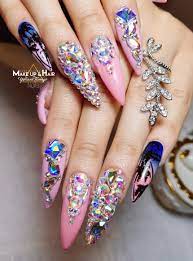 Cardi B Nails Palmeras Pink Swarovski Tendencia Love Me Some Over Done Nails Rhinestone Nails Bling Nails Bedazzled Nails