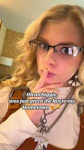 🚨 Incredible news, Instagram friends 🚨 My brand new single, “Love Me  Sober,” will be available to stream