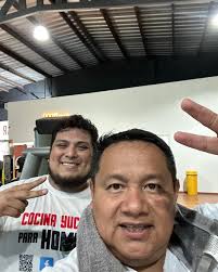 HOY: CHANCHAMITOS (Video completo en el primer comentario). Bechitos, hoy  les compartimos la rica receta de los chanchamitos que hicimos con nuestra  amiga Diana Canto. 🙌