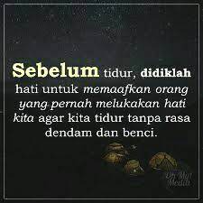 Amalan yang dapat dilakukan sebelum tidur yaitu dengan berdoa, berwudhu, dan berdzikir sehingga akan mendatangkan perlindungan dan kebaikan baik dari para malaikat maupun allah swt. Adab Adab Sebelum Tidur Blogbabyshambles
