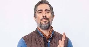 42, born 20 june 1979. The Website Says Marcos Mion Will Present A Reality Show On Netflix