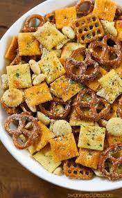 30 Addicting Snack Mix Recipes Yummy Munchies Decor Dolphin Ranch Chex Mix Made For A Crowd My Favorit In 2020 Snack Mix Recipes Chex Mix Recipes Ranch Chex Mix