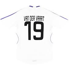 4 апреля 10:08 |блог говорит мадрид. 2007 08 Real Madrid Adidas Home Shirt Van Der Vaart 19 S For Sale