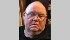 Wade Tharp's Instagram, Twitter & Facebook