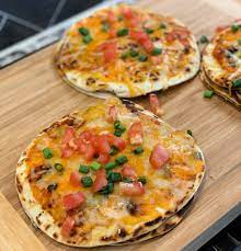 Copycat Taco Bell Mexican Pizza The Cookin Chicks Recipe Taco Bell Mexican Pizza Mexican Pizza Copycat Taco Bell Mexican Pizza