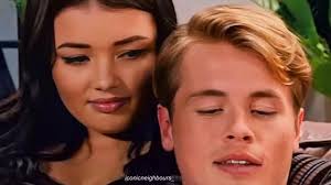 Rhett sees Aaron and Colton kissing 😬 #neighbours #neighbourstv