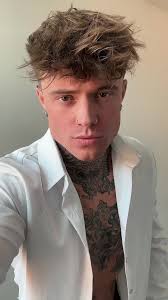 samuel (@dohmensamuel)’s videos with ON SPOTIFY MAY 10