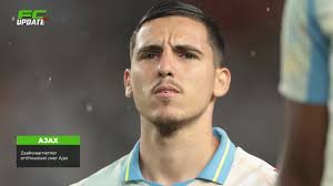 Feyenoord nieuws: Mossou hoort iets ongelooflijks bij Feyenoord-presentatie  Van Persie