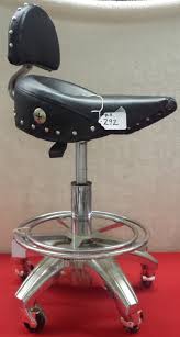Made of the best materials and with the harley logo scattered throughout, for your love of harley, get some for yourself. Lot Motorcycle Seat Roll Around Chair