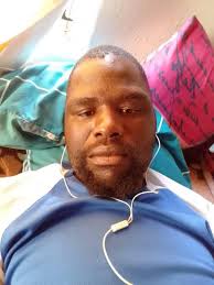 Vice President Kembo Mohadi tours Mpilo Central Hospital.