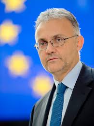 Portrait of MEP Mario MAURO